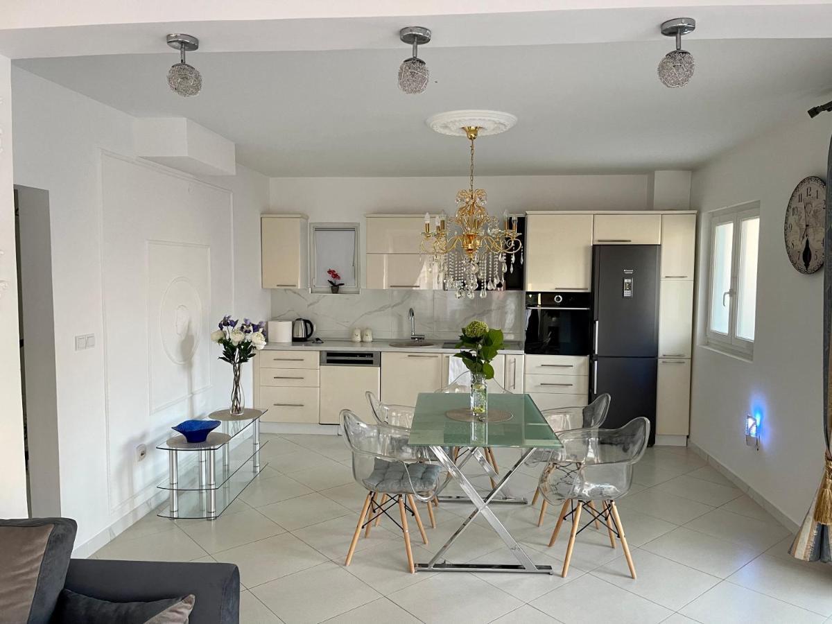 Apartmani Cirovic Luxury Herceg Novi Exterior photo