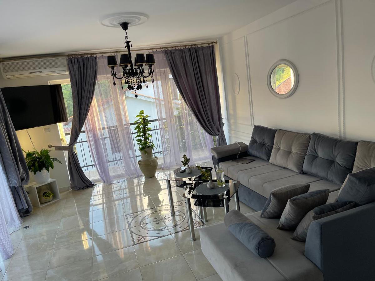 Apartmani Cirovic Luxury Herceg Novi Exterior photo